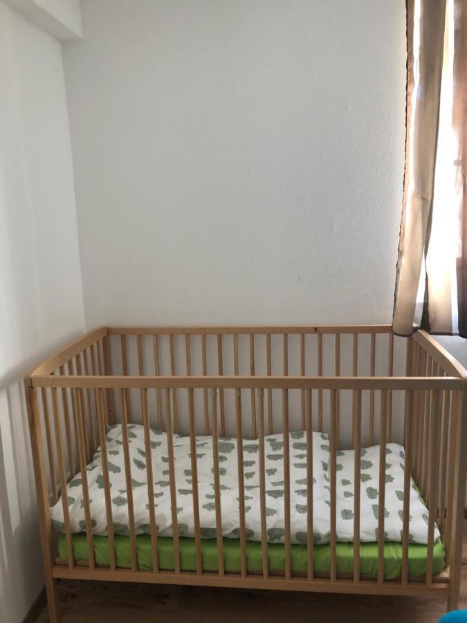 Guest Appartements Mit 2 Getrennten Schlafzimmern Fuer 4 Personen 24H Check In 알렌 외부 사진