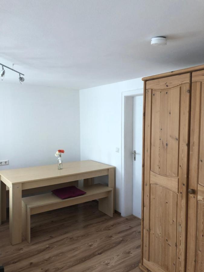 Guest Appartements Mit 2 Getrennten Schlafzimmern Fuer 4 Personen 24H Check In 알렌 외부 사진