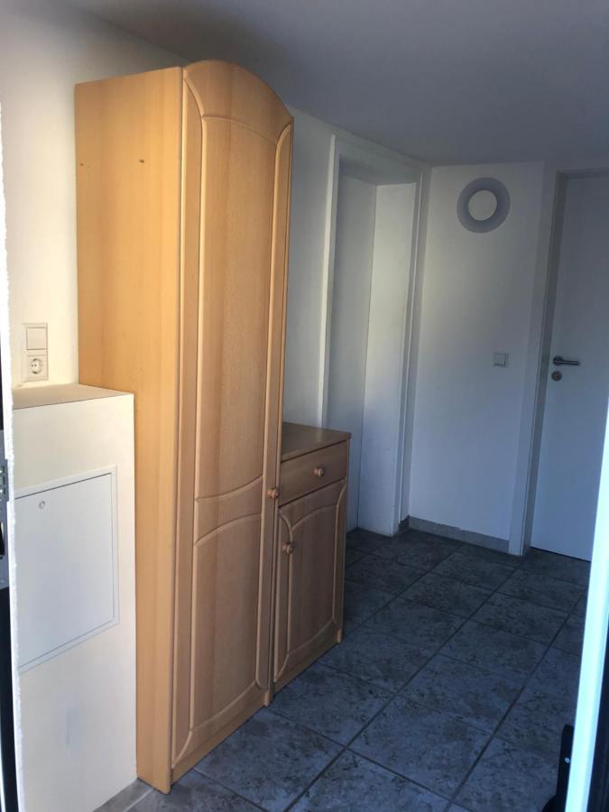 Guest Appartements Mit 2 Getrennten Schlafzimmern Fuer 4 Personen 24H Check In 알렌 외부 사진
