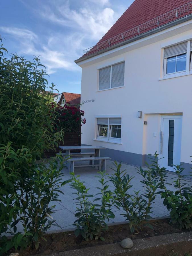 Guest Appartements Mit 2 Getrennten Schlafzimmern Fuer 4 Personen 24H Check In 알렌 외부 사진
